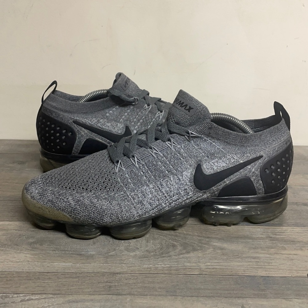 Nike men's VaporMax black and gray size 11